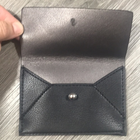 Mode Lux Black Envelope Style Card Holder - Picture 3 of 7